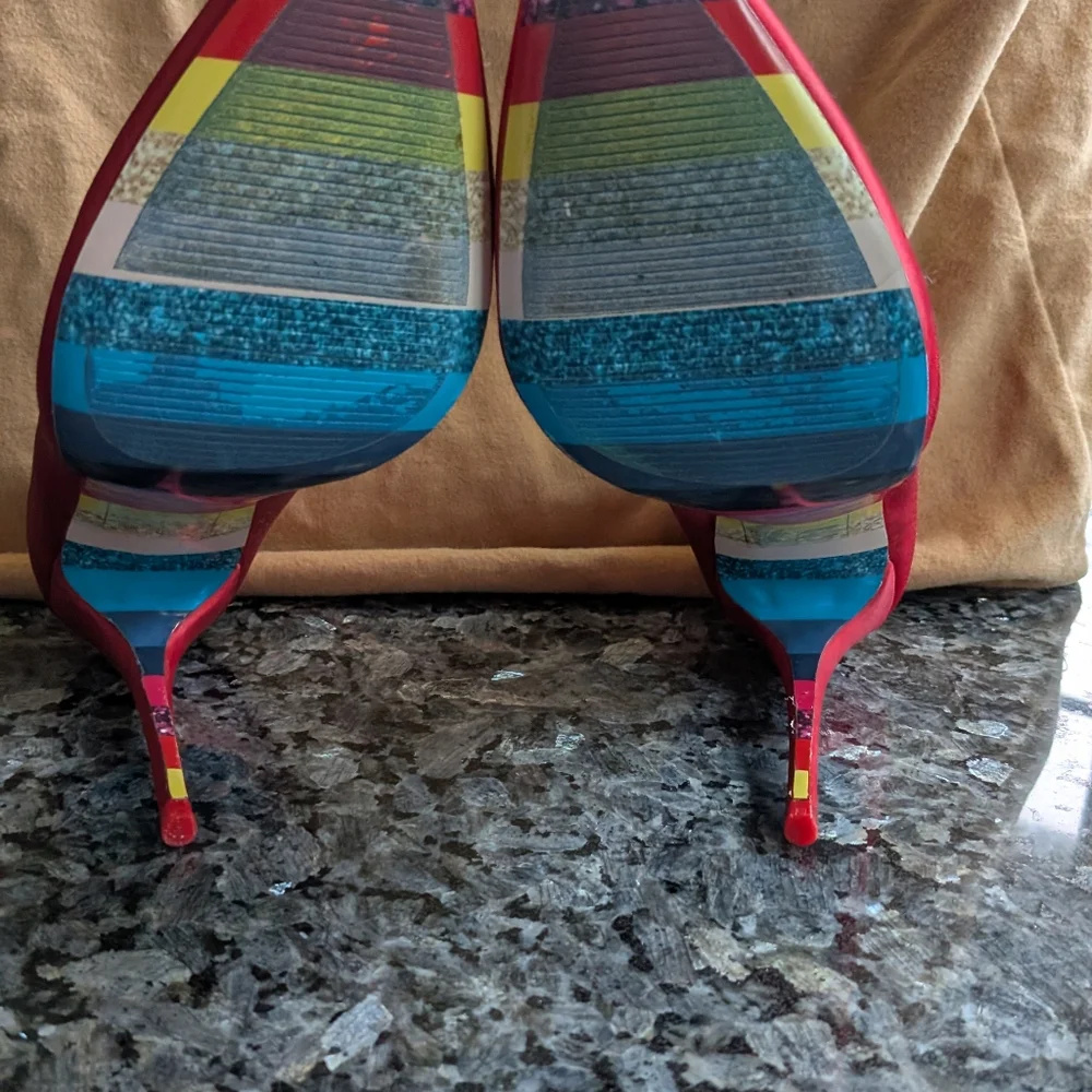 ALDO Women's Red Pumps - Picture 9 of 9